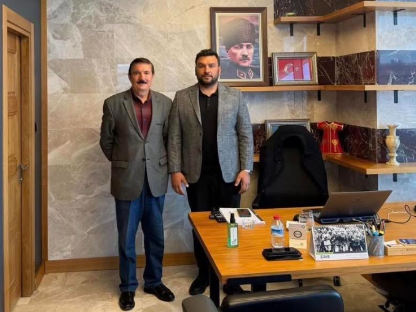 SGK Şube Müdürü Sayın Bekir Demir’den Ofisimize Ziyaret