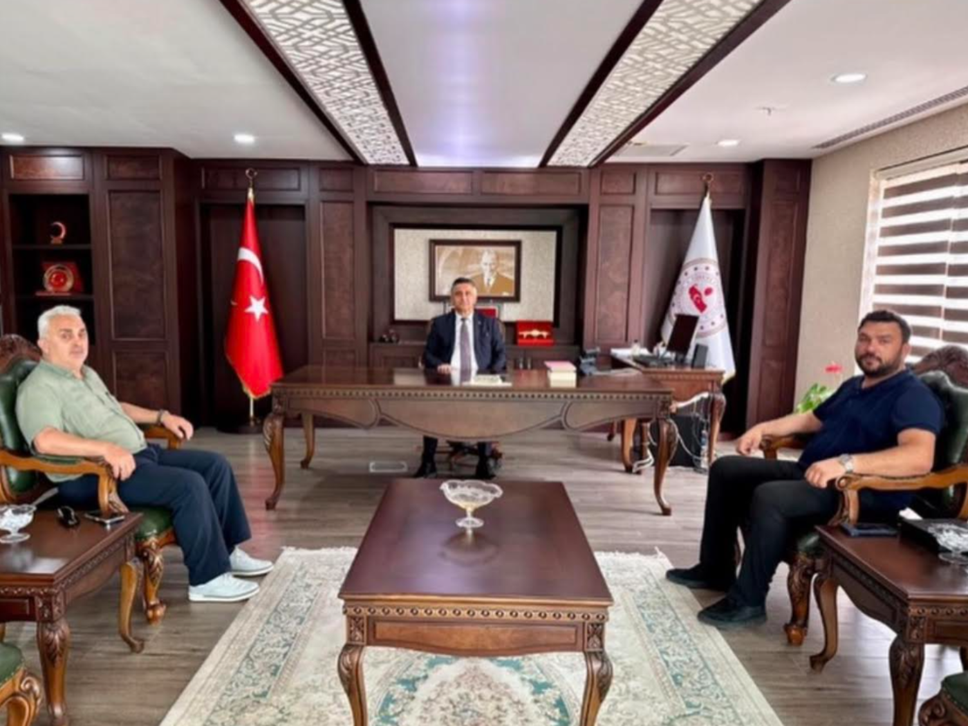 Antalya Kepez Kaymakamı Sayın Suat Dervişoğlu’nu Makamında Ziyaret